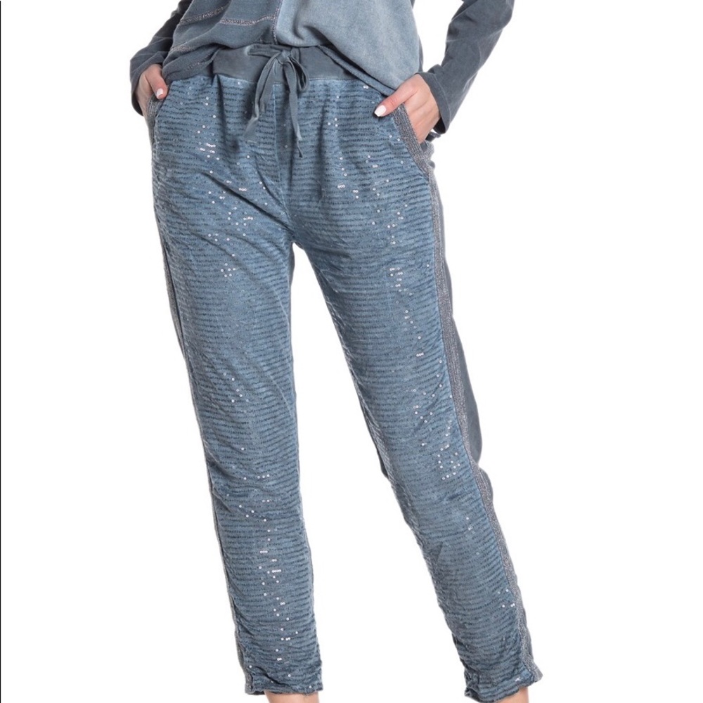 LOLA Made in Italy grey/blue sequined joggers